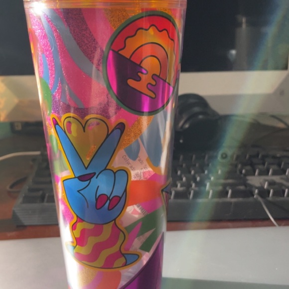 Starbucks tumbler - Picture 2 of 2